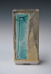 Medium porcelain tall vase.