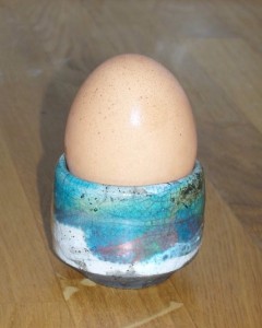 raku egg cup